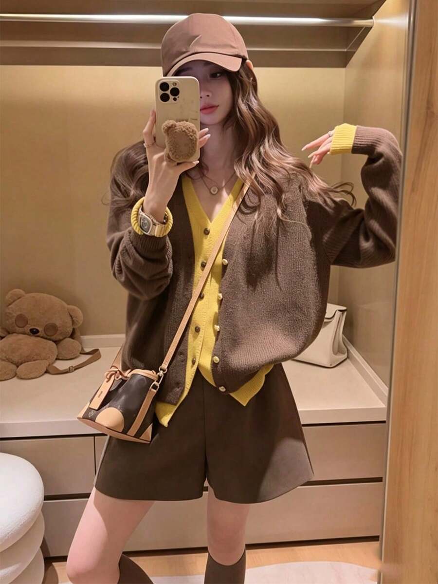 Cardigan Wanita Model Patchwork Warna Kontras Lengan Panjang 2 in 1 dengan Kancing Depan, Sweater Rajut Longgar Leher V, Atasan Luaran - Cokelat - View 1