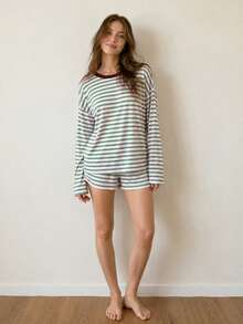 New Long Sleeve Shorts Striped Crew Neck Casual Fashion Home Sleepwear Set - Multicolor - View 3