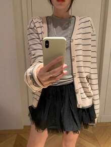 Kardigan Rajut Wanita YCYC Gaya Korea Warna Kontras Motif Garis Kerah V Longgar Slouchy Serbaguna Tipis Lengan Panjang Jaket Sweater Musim Semi dan Gugur - Aprikot - View 3