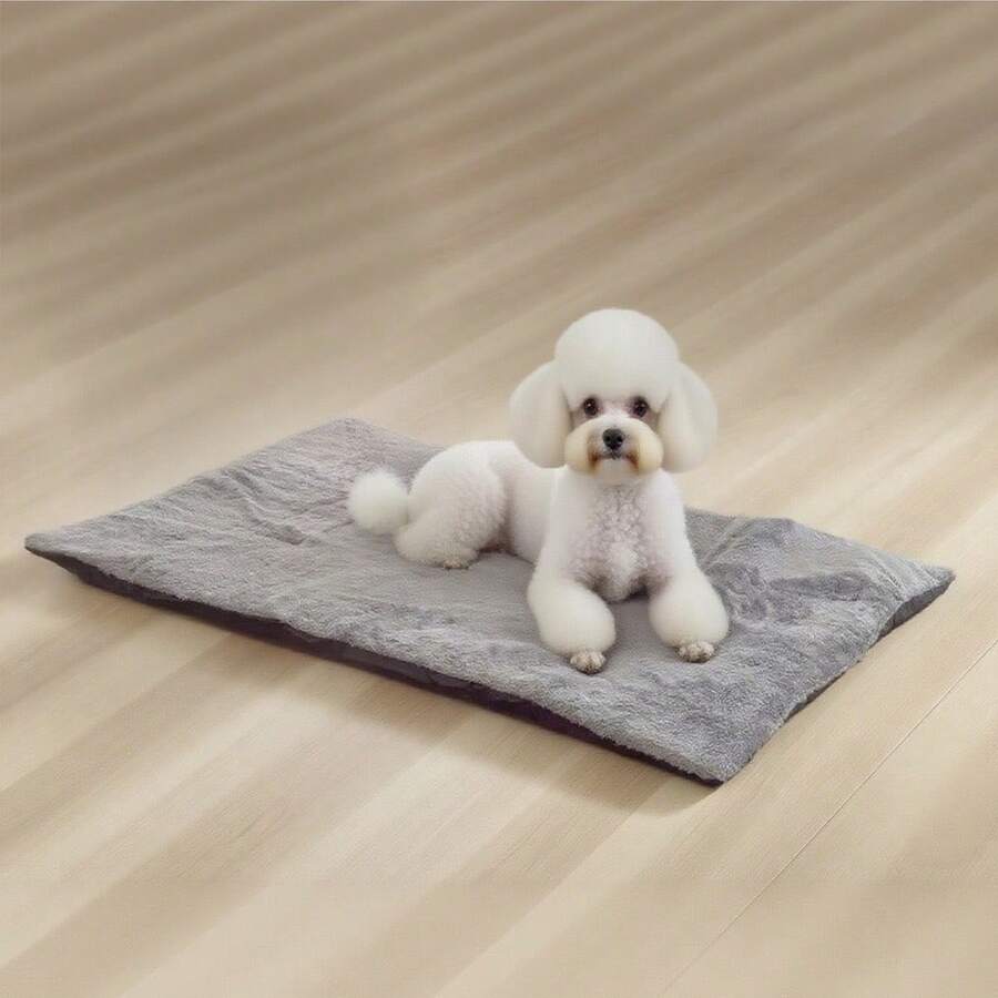 保暖寵物睡眠墊－鋁箔內襯、防滑底座，適用於秋冬季節