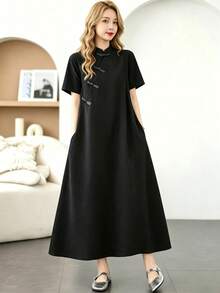 Gaun Panjang Cheongsam Gaya Cina untuk Wanita, Lengan Pendek, Kancing Katak, Kerah Tegak, Potongan Longgar, Gaun Panjang dengan Kantong - Hitam - View 6