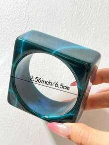 European And American Style Exaggerated Wide Resin Bracelet, Pearlescent Iridescent Marbled Texture Square And Round Vintage Accessory Bangle - Multicolor - View 15