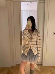 Kardigan Rajut Wanita YCYC Gaya Korea Warna Kontras Motif Garis Kerah V Longgar Slouchy Serbaguna Tipis Lengan Panjang Jaket Sweater Musim Semi dan Gugur - Aprikot - View 2