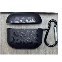 [Diseño Dividido] Nueva Funda Protectora con Gráfico de Patrón Negro de Moda Adecuada para AirPods 4, Pro 3/1/2/3, Pro 2, 5 - Carcasa Protectora de TPU Suave para Auriculares Inalámbricos, Regalo Perfecto para Familia y Amigos - Negro - Ver 7