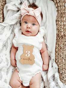 Bearly 3D Wooden Bear Number Milestone Cards, Newborn Monthly Milestone Announcement Cards, First Year Photo Props - Multicolor - View 2