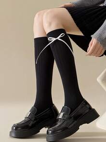 2/3 Pairs Random Black & White Back Bow Ruched Knee-High Socks For Women - Black and White - View 9