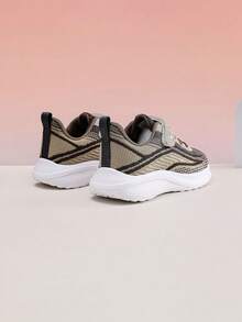 Sepatu Olahraga Anak TAOSENTU, Blok Warna Cokelat Retro, Bagian Atas Jala yang Bernapas dan Segar, Tidak Mudah Berkeringat, Desain Penutup Velcro, Mudah Dipasang dan Dilepas untuk Anak-anak, Sol Lembut Ringan Anti-Selip dan Tahan Aus, Menyerap Guncangan dan Nyaman di Kaki, Cocok untuk Sekolah, Lari, dan Olahraga Sehari-hari Anak-anak Ukuran Sedang hingga Besar, Kombinasi Warna yang Sederhana dan Serbaguna, Tahan Lama untuk Pemakaian Sehari-hari - Coklat - View 4