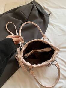 Solid Color Glossy One Shoulder Bag, Ruched Drawstring Design, Short Handle And Detachable Crossbody Strap, Flexible Switching Between Handheld And Crossbody, Ample Interior Space To Store Phone, Lipstick, Powder, Earphones And Other Daily Essentials, Suitable For Daily Shopping, Commuting, Work, Dating And Travel - Pink - View 7