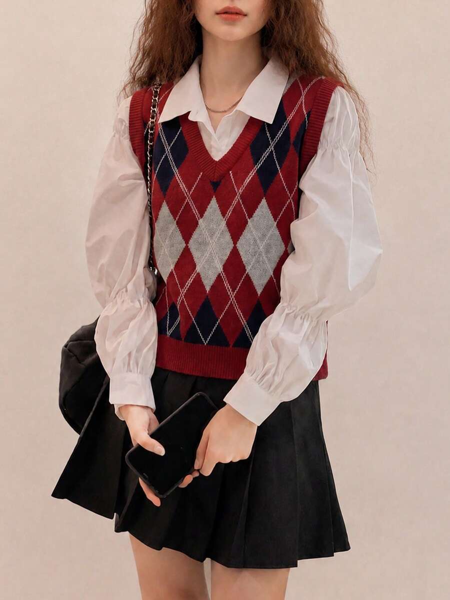 Women's Autumn/Winter Diamond Pattern V-Neck Pullover Sweater Vest - Red - View 1