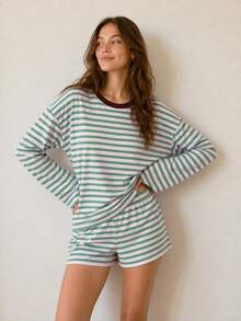 New Long Sleeve Shorts Striped Crew Neck Casual Fashion Home Sleepwear Set - Multicolor - View 2