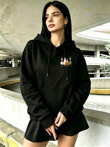 個性化客製化女款秋冬衛衣，正反面圖案客製化，可上傳照片/LOGO/文字圖片/團體照/家庭照/風景/寵物，情人節、萬聖節、聖誕節禮物/班級制服客製化/送給男友/女友的禮物/連帽套頭衛衣，保暖舒適，適合戶外穿著/工作制服客製化 - 黑色 - 查看 3