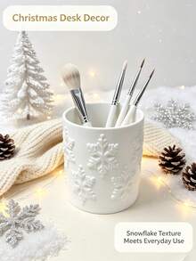 Light Luxury White Embossed 6-Petal Snowflake Makeup Brush Holder, INS Cream Style Makeup Organizer, Beauty Tool Storage Rack & Pen Holder, Christmas Atmosphere Vanity Tabletop Decor Storage Ornament, Cosmetic Storage Box & Display Stand, Beauty Storage Solution, Home Decor, Holiday Decoration - White - View 9