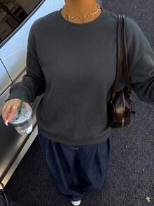 女款深灰色寬鬆圓領長袖運動衫，適合日常穿著，羅紋針織套頭衫，打造街頭時尚造型，秋季召喚 - 深灰色 - 查看 4