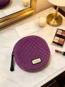 Lila gesteppte runde Kosmetiktasche mit Reißverschluss, Etikett-Dekor, tragbar, schlicht und elegant, Aufbewahrungstasche mit orientalischem Charme-Design für Reisen, Schule, Einkaufen und Arbeit, Geschenk für Frauen GUCCI‑GIFT‑10 - Violett - Übersicht 3