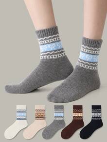 ZUJO 3 Pasang Kaos Kaki Wanita Setengah Betis, Motif Pita dan Fair Isle, Hangat, Lembut, dan Bernapas, Cocok untuk Pemakaian Sehari-hari di Musim Gugur/Dingin, Warna Acak - MultiWarna - View 4