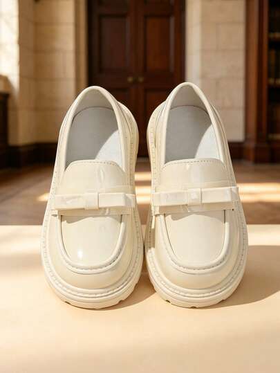 1 Pair Women's Campus Loafers, Soft Mirror PU Material, Round Toe Thick Sole Height-Increasing Bow Decor, Fashionable Cute Princess Style, Suitable For Daily Campus, Vacation, Outdoor Wear, Autumn New Arrival