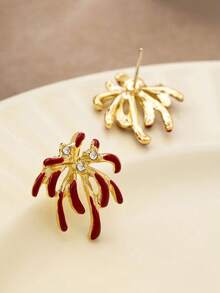 1 Pair Of Retro Red Fireworks Clip-On Earrings: Minimalist Geometric Design, For Women (No Piercing Required) - Red - View 7