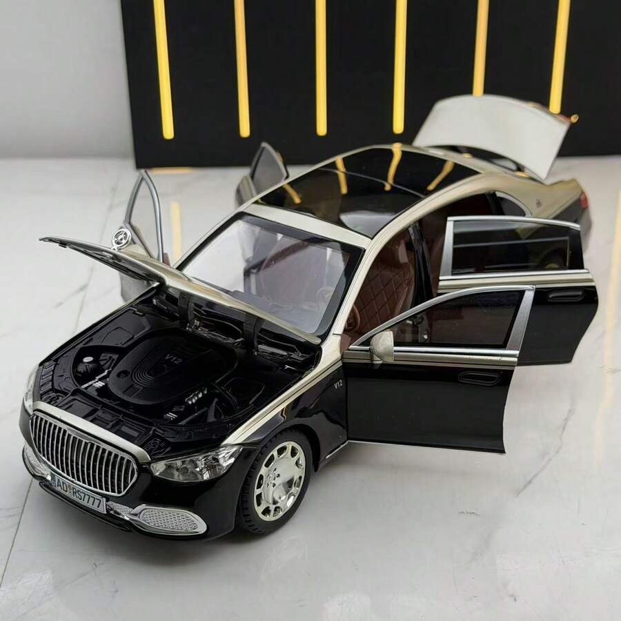 1 Piece, 21 Cm In Length, 7.2 Cm In Width, 5.7 Cm In Height, 1:24 Scale Die‑Cast Alloy S680 Collectible Car Model, Desktop Ornament, Holiday Gift, Foldable Rear‑View Mirrors, Rubber Shock‑Absorbing Tires - Multicolor - View 1
