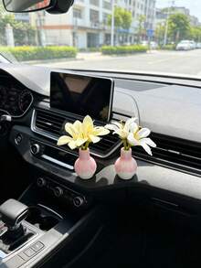 Small Flower Vase Car Ornament, Artificial Flower Car Interior Dashboard Decoration, Fresh Creative Car Interior Desktop Accessory, Mini Artificial Flower Car Interior Ornament, Small Flower Vase Dashboard Decoration, Healing Car Interior Desktop Decor Item - Lily Vase - View 3
