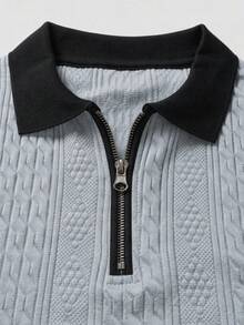 男士夏季提花紋理鈕扣領 Polo 衫，適合日常通勤、旅行、度假等場合，休閒極簡風，都市成熟風，英倫紳士風 - 灰色 - 查看 4