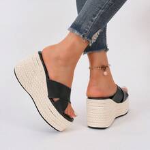 Sandal Selop Wanita Bertumit Wedges Platform Modis Serbaguna, Sandal Anyaman Jerami Elegan - Hitam - View 4