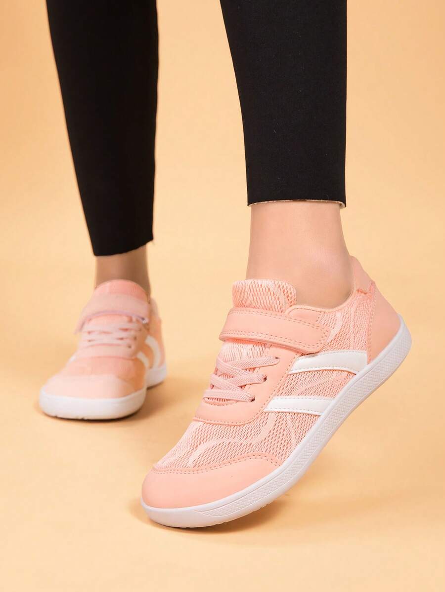 1 Pair Girls' Sports Shoes, Hook And Loop Closure, Training Shoes, Mesh Breathable, All-Season, Rubber Sole, Lightweight - Pink - View 1