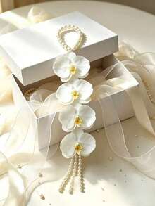 1pc Butterfly Orchid Pearl Bouquet Bridal Handheld Flower, Suitable For Party Favors, Pearl Hand Flower, Also For Indoor And Outdoor Photography Props, Confession, Proposal Gift, Wedding Souvenir - White - View 1