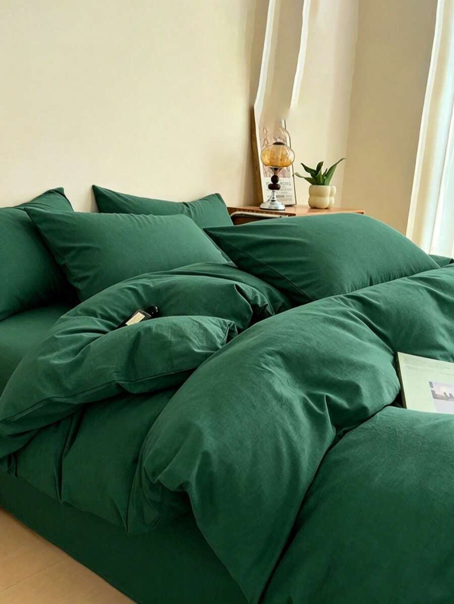Dunkelgrünes minimalistisches, bequemes, weiches und hautfreundliches Bettbezug-Set (1*Bettbezug + 2*Kopfkissenbezüge, ohne Füllung), geeignet für Schlafzimmer und Gästezimmer, maschinenwaschbar, für alle Jahreszeiten - Dunkelgrün - Übersicht 1