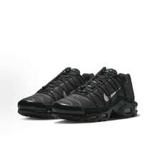 Nike Air Max Men Casual Athletic Shoes - Black - View 2