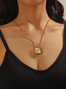 CARYINO New BLINGBLING Fashion Women's Necklace Watch With Time Display, Classic Small Square Design With Rhinestones, Gradient Color Sunburst Dial, Niche Designer Style, Light Luxury Fashion, Suitable For Festivals, Parties, Weddings, Back To School, Christmas, Thanksgiving, Halloween, Easter And Other Occasions, Also The Best Gift For Girlfriend And Mother - one-size - View 6