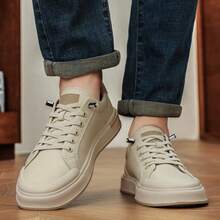 Men's Low‑Top Lace‑Up Thick Sole Skate Sneakers, Casual Shoes With Grid Pattern And Stitching Details, Suitable For Daily Commute, Street Styling, Weekend Outings, All‑Season Wear - Apricot - View 4