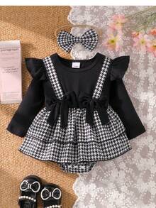 Baby Girl Fashion Vintage 2-delat set, svart ribbad romperklänning med rund hals, fluttersärmar, långärmat innerlager, patchwork, kontrasterande färger, falska hängslen, hundtandsmönstrad midja, dubbel rosett på sidan, lager-på-lager volangfåll + matchande hundtandsmönstrat hårband med rosett - Svart - Visa 2