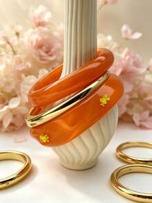 3 PiecesWarm Orange Jelly Texture Resin Bracelet Set, Cute Yellow Bear Decor Wide Bangle Paired With Polished Gold Thin Bangle, European And American Sweet Cool Layered Hand Jewelry For Women's Daily, Date And Street Wear - Twisted Transparent Orange Bear + Thin Round Gold + Medium Round Orange - View 2