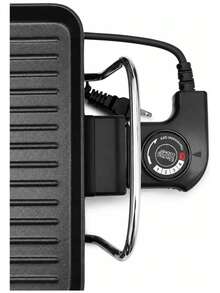 Multifunctional Electric Grill Non-Stick Indoor Griddle 110V - Black - View 3