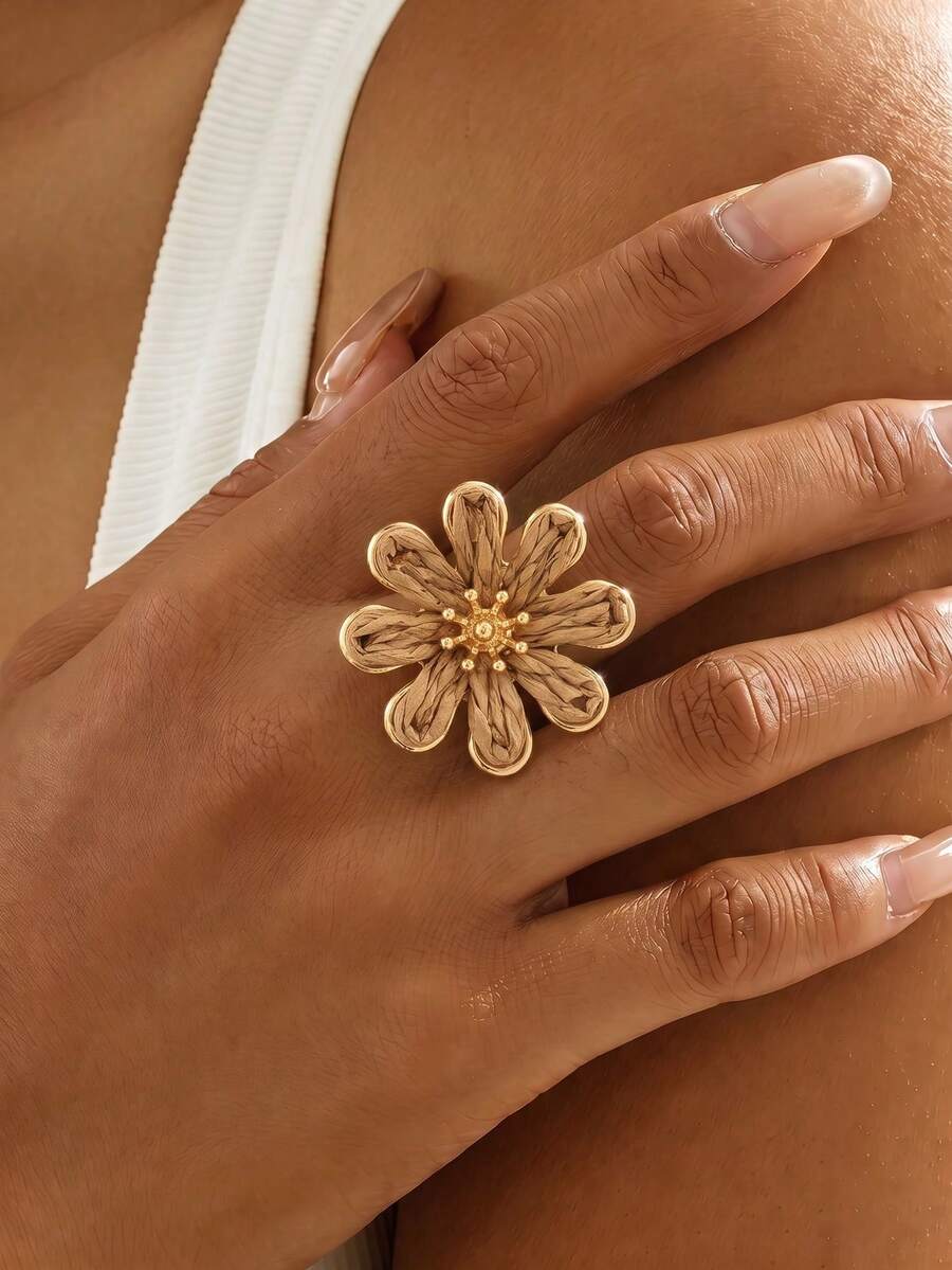 1pc Bohemian Vacation Style Raffia Straw Coffee Color Flower Ring, Suitable For Women Beach Outing Daily Outfit Matching Versatile Accessory - Brown - View 1