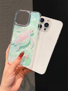 Casing Ponsel TPU Transparan Tepi Lembut dengan Bingkai Lensa Berlapis Elektroplating Mewah, Motif Kura-kura Hijau Merah Muda, Gaya Liburan Segar Kartun, Pola Gelombang, Bintang Laut, dan Laut yang Menyenangkan, Kompatibel dengan iPhone 18 Pro Max, 17 Pro Max, 16 Pro Max, 17 Pro, 16 Pro, 15 Pro, 14 Pro Max, 18, 17, 16, 15, 13/12/11/XS Max - MultiWarna - View 4