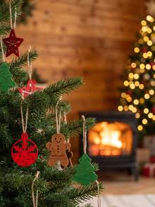 Cute Christmas Gingerbread Man Felt Hanging Ornament, Creative DIY Christmas Tree Snowflake Decoration, Christmas Home Decor, Room Decor, Halloween Decor, Kitchen Decor, Home Decor & Accessories, Christmas Tree Decoration - 1 Set - View 1