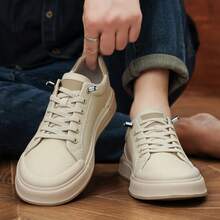 Men's Low‑Top Lace‑Up Thick Sole Skate Sneakers, Casual Shoes With Grid Pattern And Stitching Details, Suitable For Daily Commute, Street Styling, Weekend Outings, All‑Season Wear - Apricot - View 3