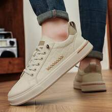 Men's Low‑Top Lace‑Up Thick Sole Skate Sneakers, Casual Shoes With Grid Pattern And Stitching Details, Suitable For Daily Commute, Street Styling, Weekend Outings, All‑Season Wear - Apricot - View 1