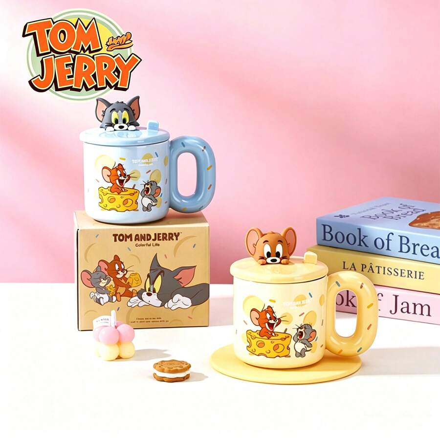 TOM AND JERRY. Authentic Ceramic Mug With Lid, Can Be Used As Phone Holder, 450ml Thick-Walled Ceramic Dust-Proof Cup, Suitable For Home, Office, Dorm And Birthday Gift, Microwave And Dishwasher