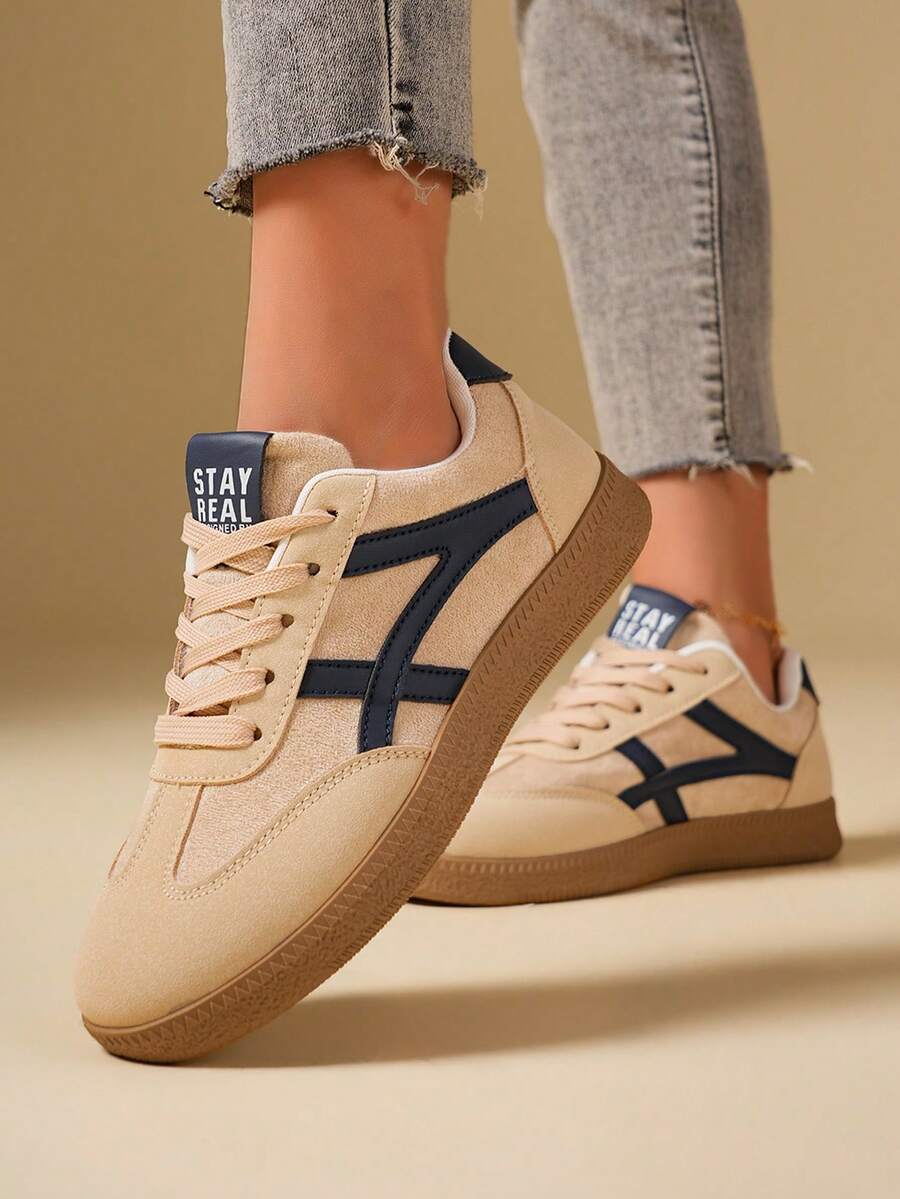 PWIIMG Khaki Color Block Sneakers, Low-Top Lace-Up Skate Shoes, Retro Striped Versatile Casual Sports Shoes For Office And Vacation - Khaki - View 1