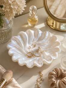 1pc Elegant Shell-Shaped Jewelry Tray, Luxury Vanity Storage Box For Rings, Earrings And Necklaces, Bedroom Dresser Decor Small Accessory Dish, Fashion Home Decor Gift - Multicolor - View 8