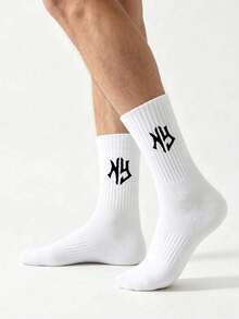 1/5 Pairs Men's White Letter Minimalist Socks, Sweat-Absorbent & Breathable, Mid-Calf Socks For Daily Wear, Running & Sports, Couple Socks, Unisex, Suitable For All Seasons - White - View 6