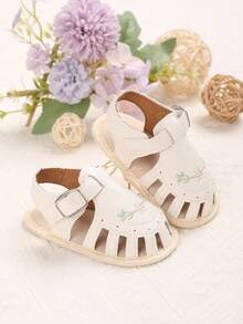 Infant Pre-Walking Shoes 0-18 Months, Summer Closed-Toe Floral Embroidered Sandals, Breathable Casual Girls Daily Shoes - White - View 3