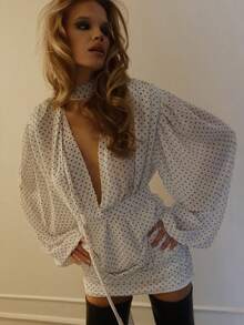 Top Dazzle Sexy & Elegant White Polka Dot Ruched Bodycon Dress With Deep V Neck & Long Sleeves, Perfect For Nights Out - White - View 8