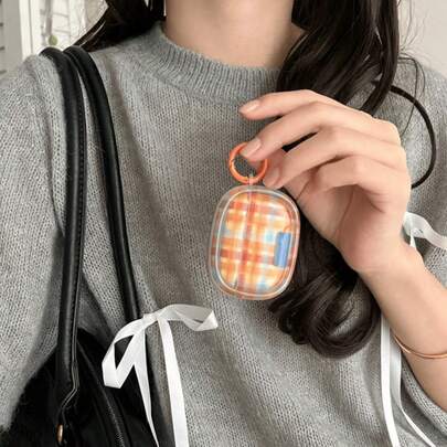Vintage Orange & Blue Plaid Earphone Protective Case, Retro Plaid Print With Small Leather Label Decoration, Matching Orange Ring Buckle, Minimalist Vintage Style. TPU Soft Silicone One-Piece Molding, Flexible And Elastic, Prevents Scratches On Earphone Shell. UV Color Printing Process, Retro Soft Plaid Colors, Wear-Resistant And Fade-Resistant Pattern, Thin And Lightweight Body Fits Earphone Body Perfectly, Precise Cutouts, No Obstruction For Charging And Opening. Vintage Korean Style Atmosphere, Minimalist And Versatile, Ring Buckle Convenient For Holding And Anti-Slip, Suitable For Daily Commute, Aesthetics And Protection Both Online.