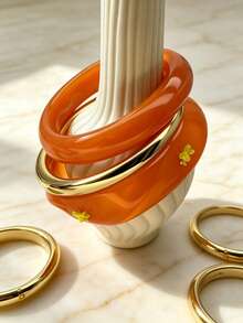 3 PiecesWarm Orange Jelly Texture Resin Bracelet Set, Cute Yellow Bear Decor Wide Bangle Paired With Polished Gold Thin Bangle, European And American Sweet Cool Layered Hand Jewelry For Women's Daily, Date And Street Wear - Twisted Transparent Orange Bear + Thin Round Gold + Medium Round Orange - View 4