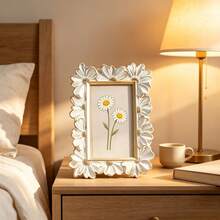 1pc White Photo Frame With Gold Border, Daisy Flower Decorative Frame, Square Desktop Display Frame, Dual-Use Horizontal And Vertical For Home Decor And Photography Props, Floral Frame, Mother's Day Gift, Graduation Gift, Wedding Table Decor, Spring Home Decor - Multicolor - View 5