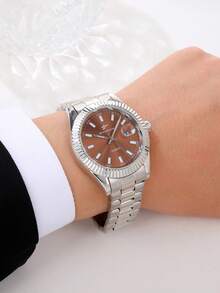 RICECGO Jam Tangan Bisnis Pria Bermesin Quartz dengan Gelang Stainless Steel dan Tampilan Tanggal yang Praktis, Cocok untuk Rapat Bisnis dan Pemakaian Sehari-hari. - Perak - View 7
