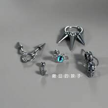 Industrial Cool Stud Earrings, Cartilage Studs, Helix Studs, Demon Studs, Gothic Style Unisex Ear Jewelry, Suitable For Piercing, Halloween, Christmas, Daily Wear - Silver - View 5
